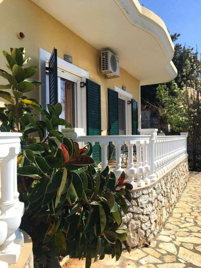 Apartment Lovely View Himare